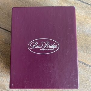 Ben Bridge Necklace Holder with Box